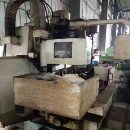 []出售北京xk714数控铣光机一台齿轮头