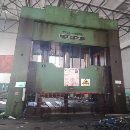 []框架式油压机YT27/1000吨